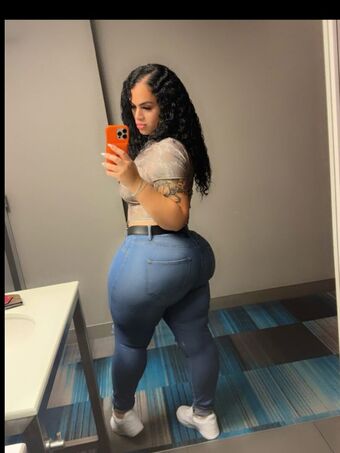 neeyce_ Fotografii Nud Scurse OnlyFans 4