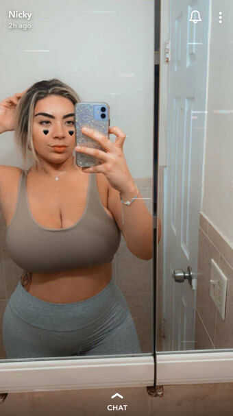 Nicky Nicole Fotografii Nud Scurse OnlyFans 20