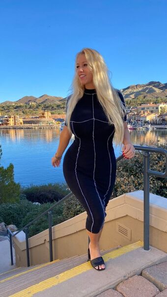 Nicolle A