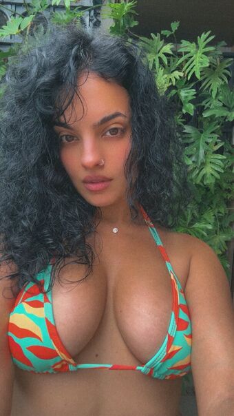 Nina Drama / Nina Marie Daniele Fotografii Nud Scurse OnlyFans 44