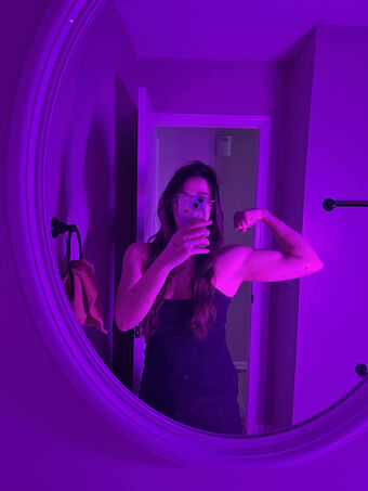 Ninou Fotografii Nud Scurse OnlyFans 6