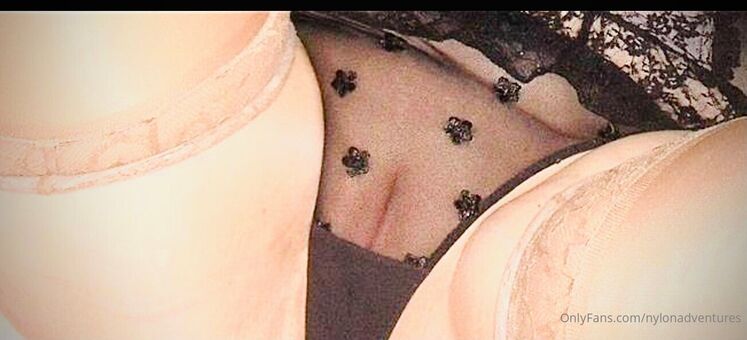 nylonadventures Fotografii Nud Scurse OnlyFans 1