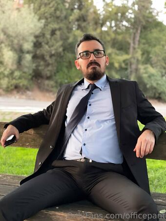 officepant Fotografii Nud Scurse OnlyFans 15