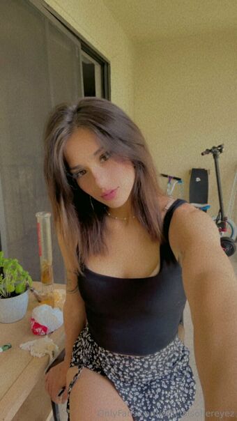 officialsofiereyez Fotografii Nud Scurse OnlyFans 6