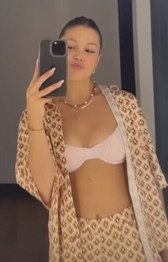 Olivia Holt