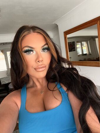 Olivia Paige Cooke Fotografii Nud Scurse OnlyFans 27