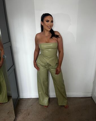 Olivia Paige Cooke Fotografii Nud Scurse OnlyFans 30