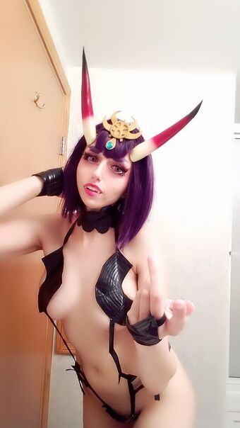 Onicure Fotografii Nud Scurse OnlyFans 4