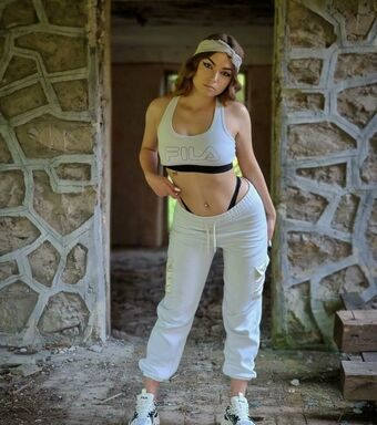 only_dew Fotografii Nud Scurse OnlyFans 12