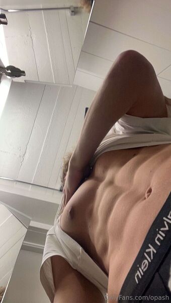 opash Fotografii Nud Scurse OnlyFans 13