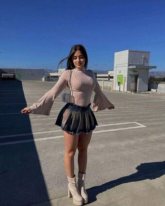 Parya_per Fotografii Nud Scurse OnlyFans 35