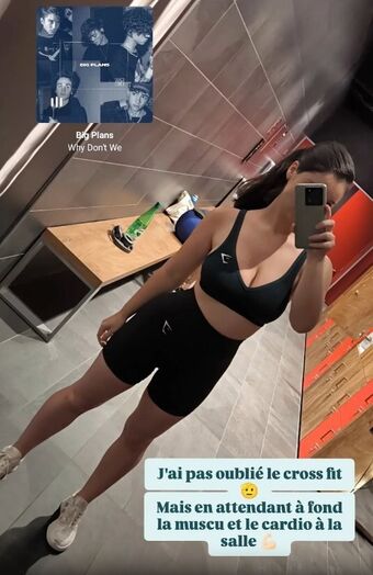 Pressea Fotografii Nud Scurse OnlyFans 7