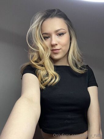 pretty_ruby Fotografii Nud Scurse OnlyFans 65