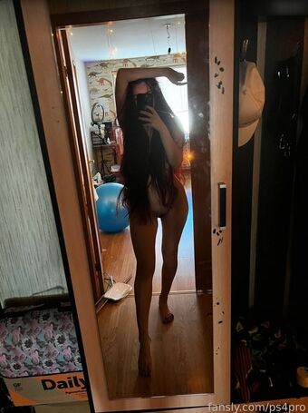 Ps4pro Fotografii Nud Scurse OnlyFans 11