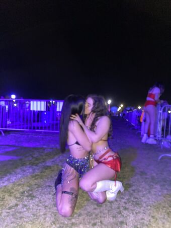 psychedelic.kitty Fotografii Nud Scurse OnlyFans 14