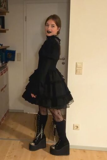 qoqsik Fotografii Nud Scurse OnlyFans 50