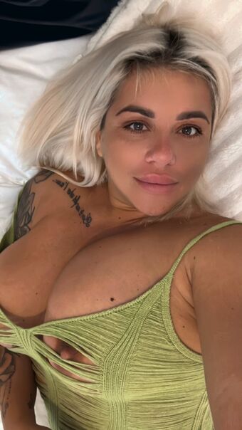 Raluval Fotografii Nud Scurse OnlyFans 7