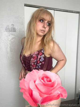 raylucos Fotografii Nud Scurse OnlyFans 40