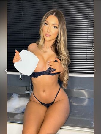 realchloehill