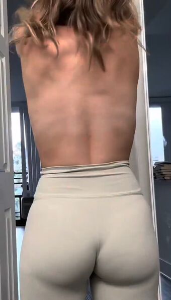 Rebeancer Fotografii Nud Scurse OnlyFans 1