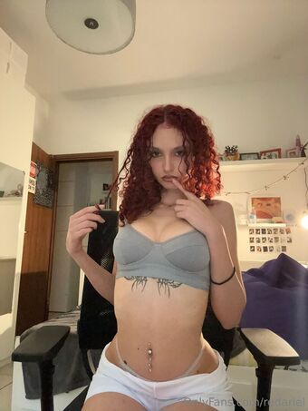 redariel Fotografii Nud Scurse OnlyFans 15