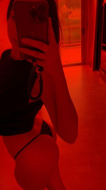 Renaherrera Fotografii Nud Scurse OnlyFans 3
