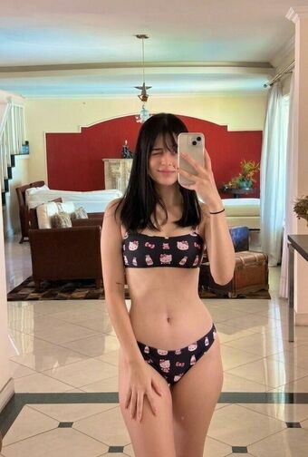 Rhaychu Fotografii Nud Scurse OnlyFans 6