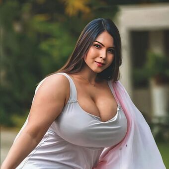 Richa Dutt Fotografii Nud Scurse OnlyFans 15