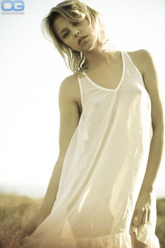 Riley Voelkel Fotografii Nud Scurse OnlyFans 7