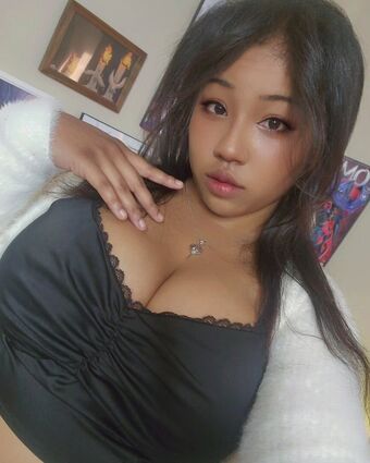 Riyunemu Fotografii Nud Scurse OnlyFans 9