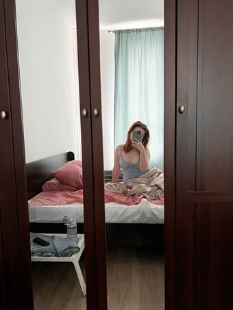 Rootyasha Fotografii Nud Scurse OnlyFans 42
