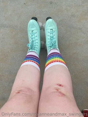 roxanneandmax_swingers