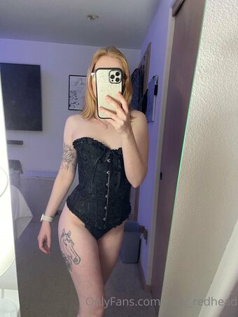 roxy_redhead Fotografii Nud Scurse OnlyFans 9