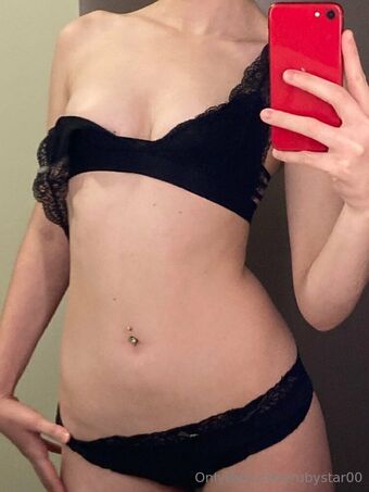 rubystar00 Fotografii Nud Scurse OnlyFans 17