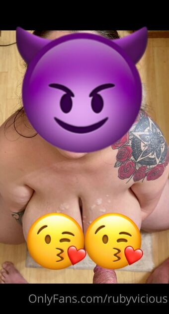 rubyvicious Fotografii Nud Scurse OnlyFans 9