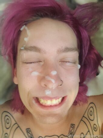 Ryleerunk Fotografii Nud Scurse OnlyFans 32