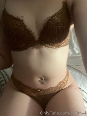 s13rr44 Fotografii Nud Scurse OnlyFans 3