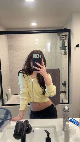 Sakura Shymko Fotografii Nud Scurse OnlyFans 140