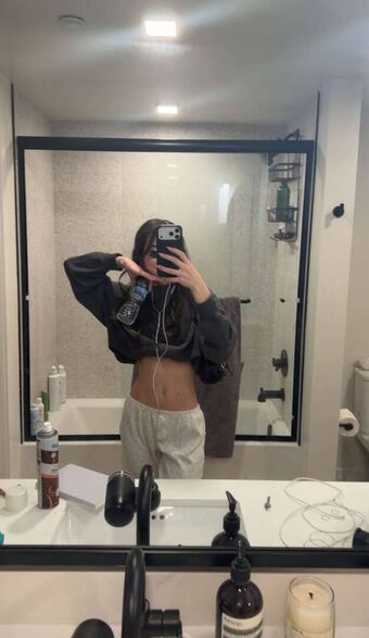 Sakura Shymko Fotografii Nud Scurse OnlyFans 142