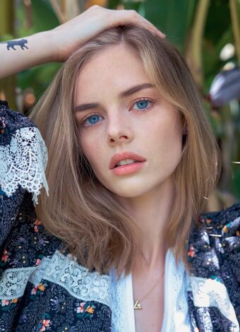 Samara Weaving