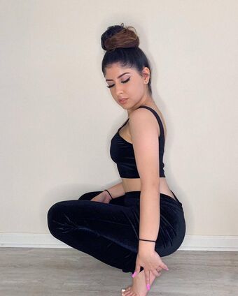 samindiz Fotografii Nud Scurse OnlyFans 2