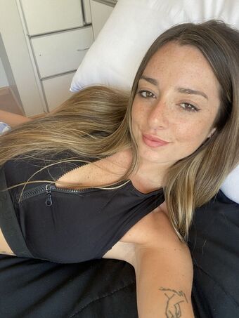 Sara Core Fotografii Nud Scurse OnlyFans 22