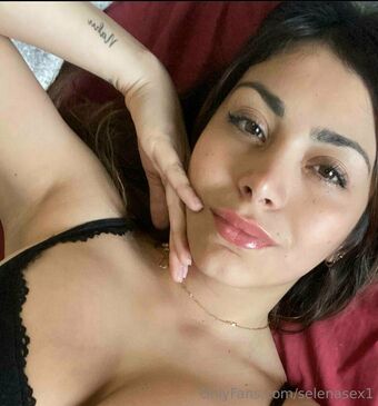 selenasex1