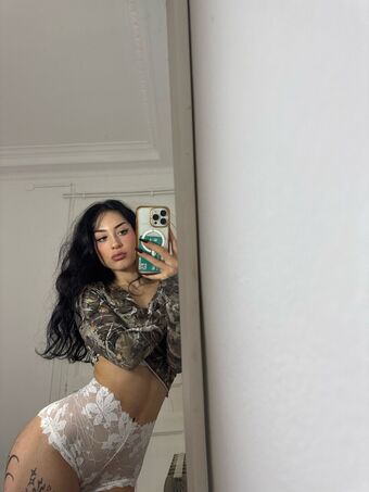selfishara Fotografii Nud Scurse OnlyFans 33