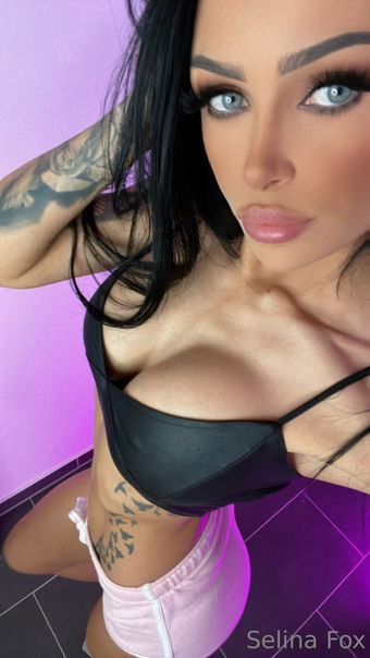 Selina Fox