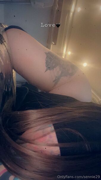 sennie29 Fotografii Nud Scurse OnlyFans 6