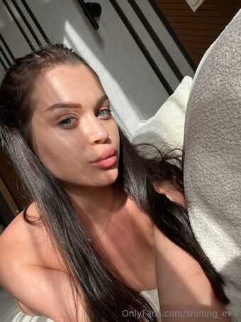 shining_eva Fotografii Nud Scurse OnlyFans 15
