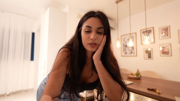 Shirin Azami Fotografii Nud Scurse OnlyFans 649