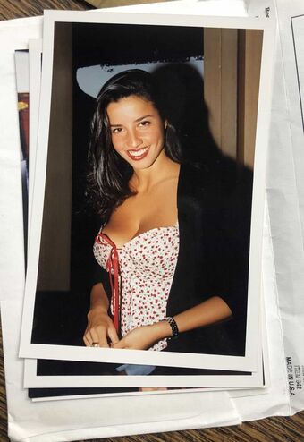 Shoshanna Lonstein-Gruss Fotografii Nud Scurse OnlyFans 1