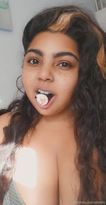 sillytilly Fotografii Nud Scurse OnlyFans 30